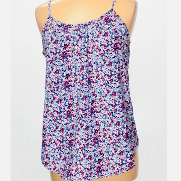 Blue red and white floral tank top. - Picture 1 of 11